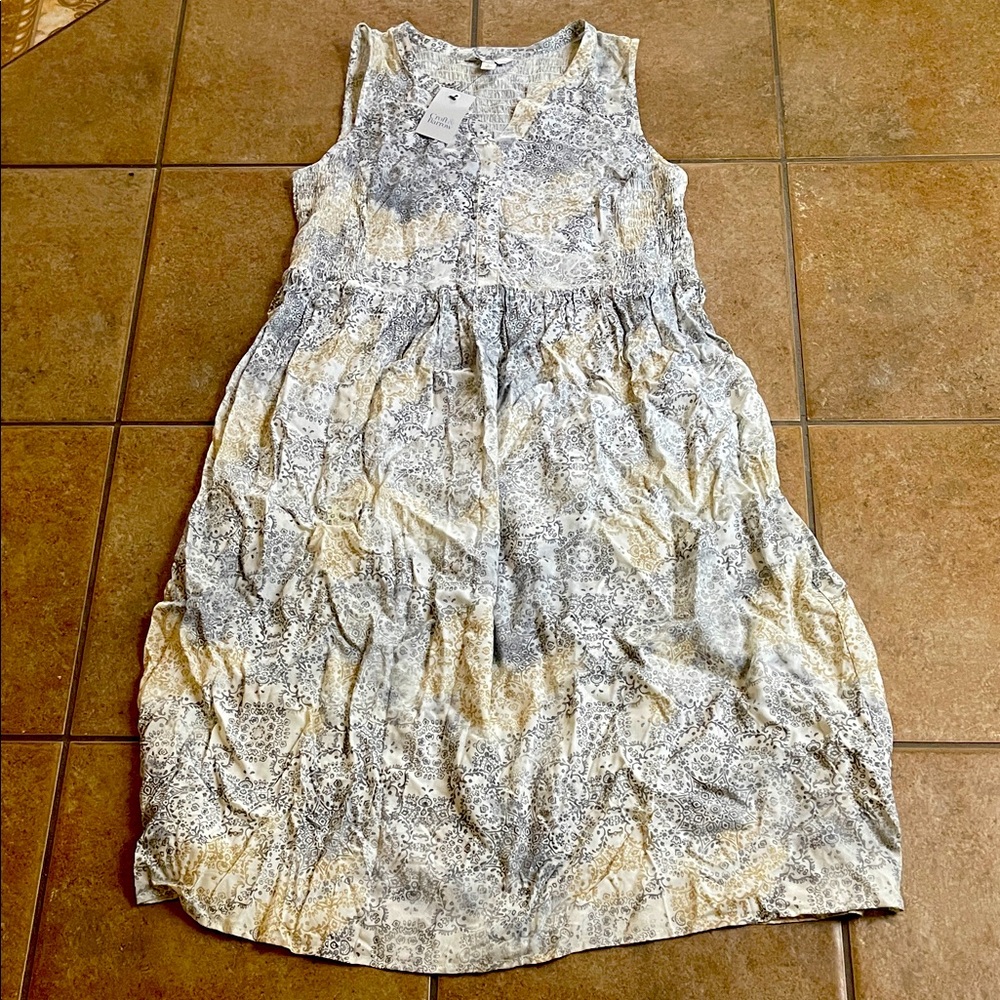Croft & Barrow Sleeveless Midi Dress in Gray and Cream